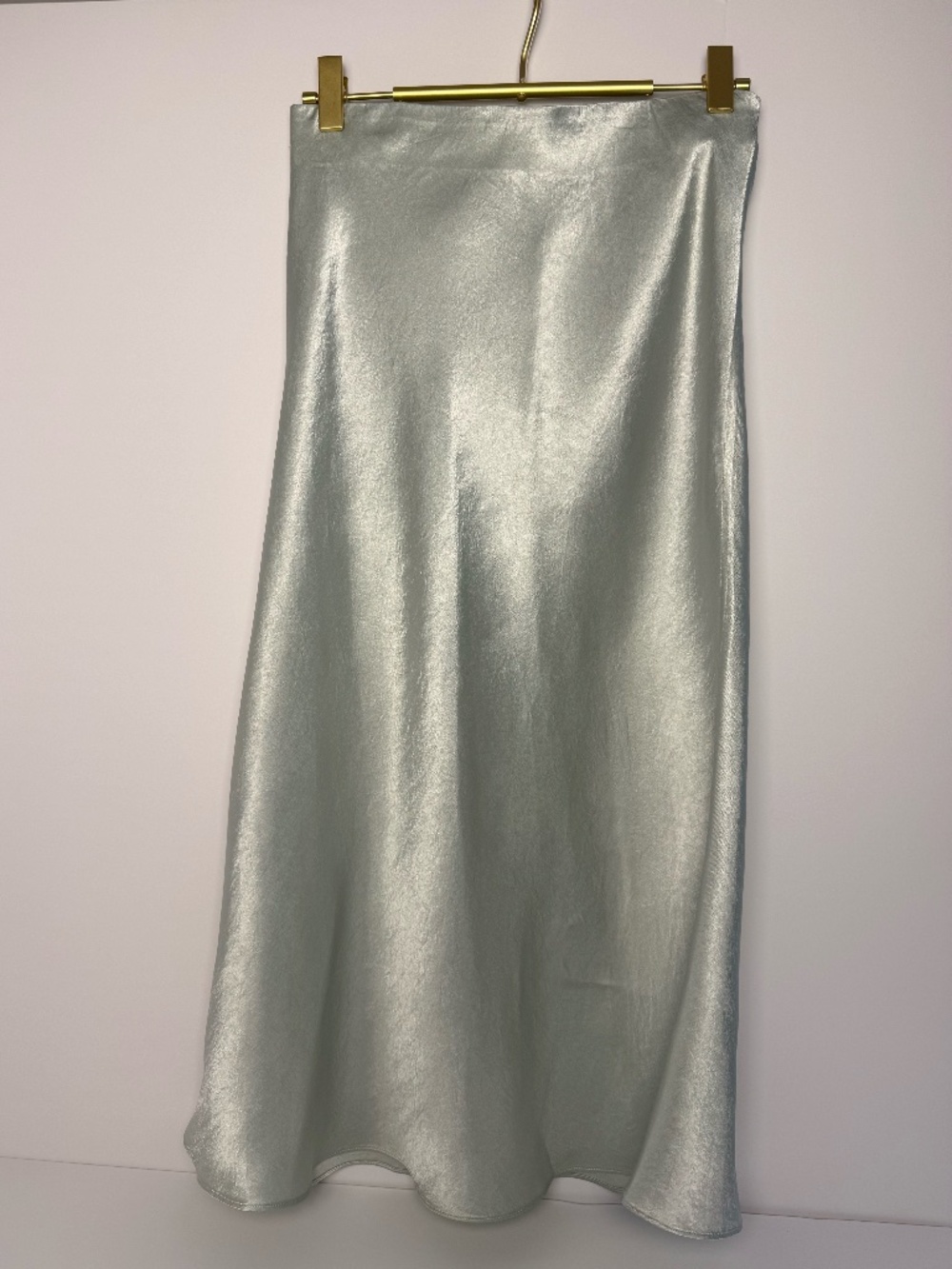 Aritzia Babaton Satin Skirt